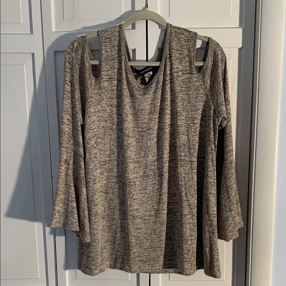 Ashley Stewart Gray & Tan Crew Neck Open Shoulder Sweater EUC